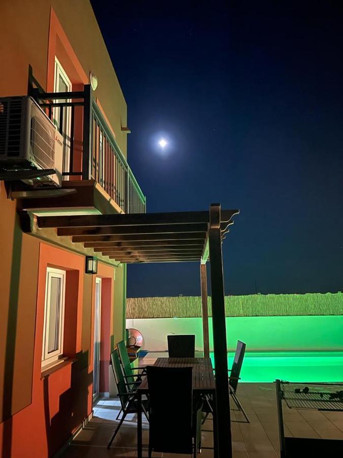 Villa Marie Agradable Y Tranquila Maison Con Piscina 코라레호 외부 사진