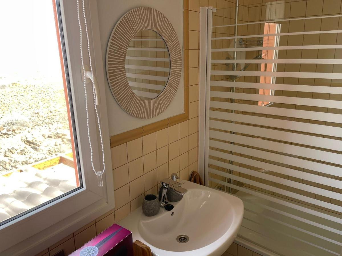 Villa Marie Agradable Y Tranquila Maison Con Piscina 코라레호 외부 사진